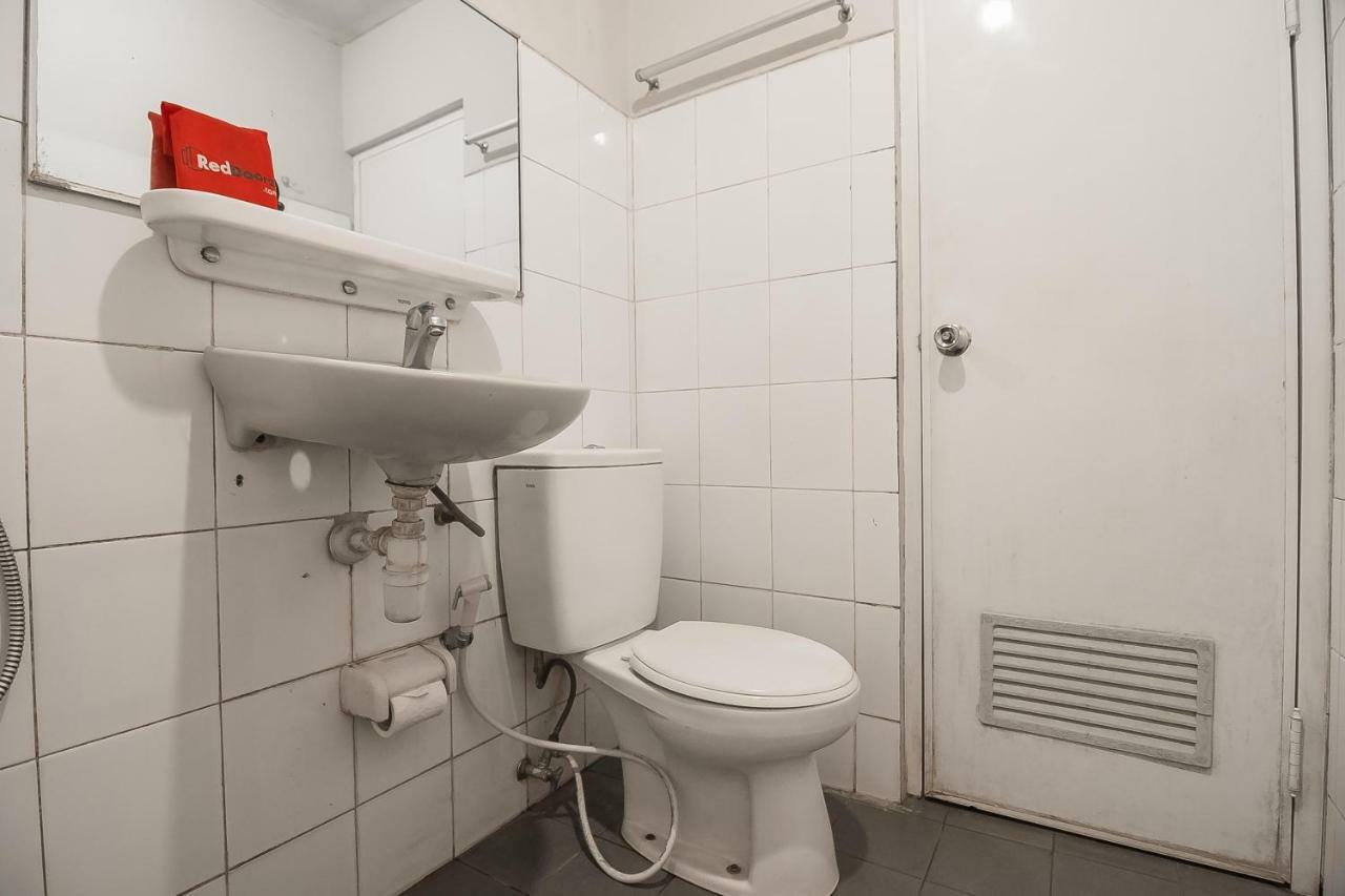 Yehezkiel Hotel Lembang Mitra Reddoorz Buitenkant foto